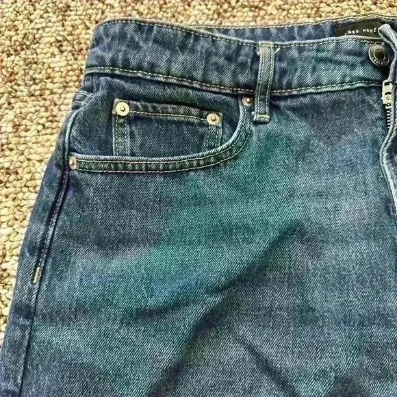 Free Assembly Jean Shorts - Picture 3 of 7